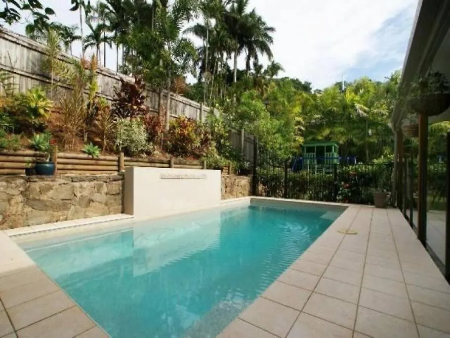 Tropical Oasis Villa Freshwater